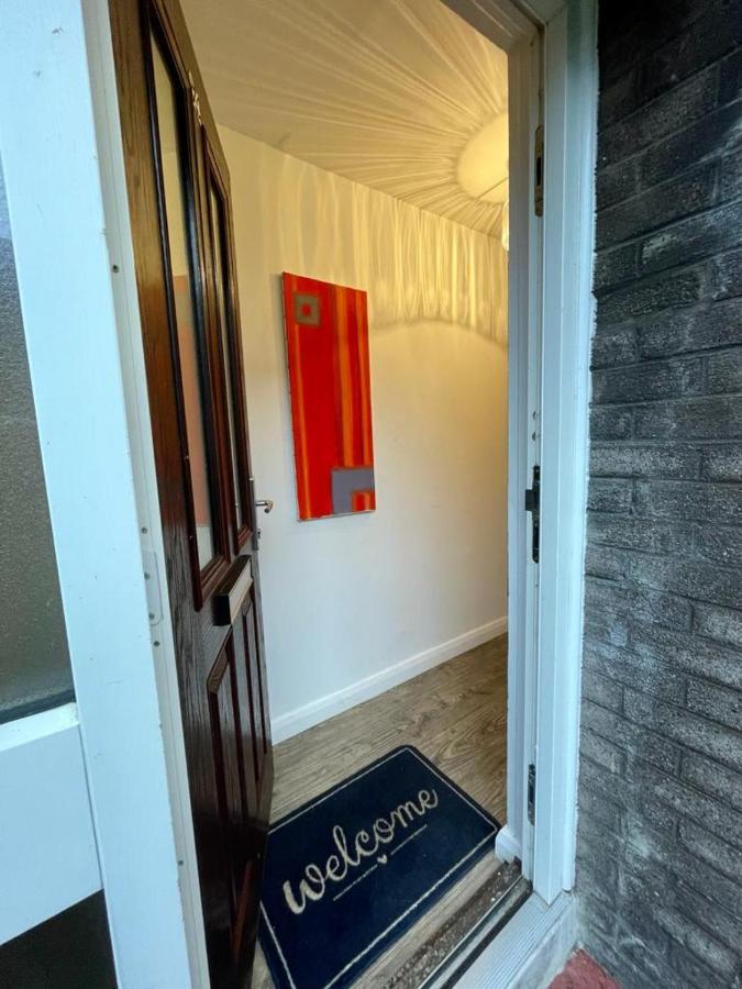 Bishop'S Gate Apartment Londonderry Exterior photo